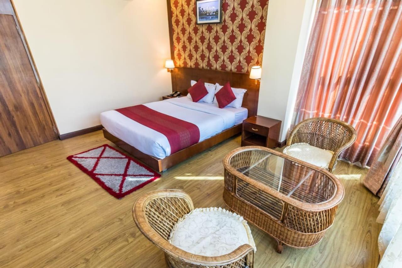 Hotel Pokhara Goodwill Buitenkant foto