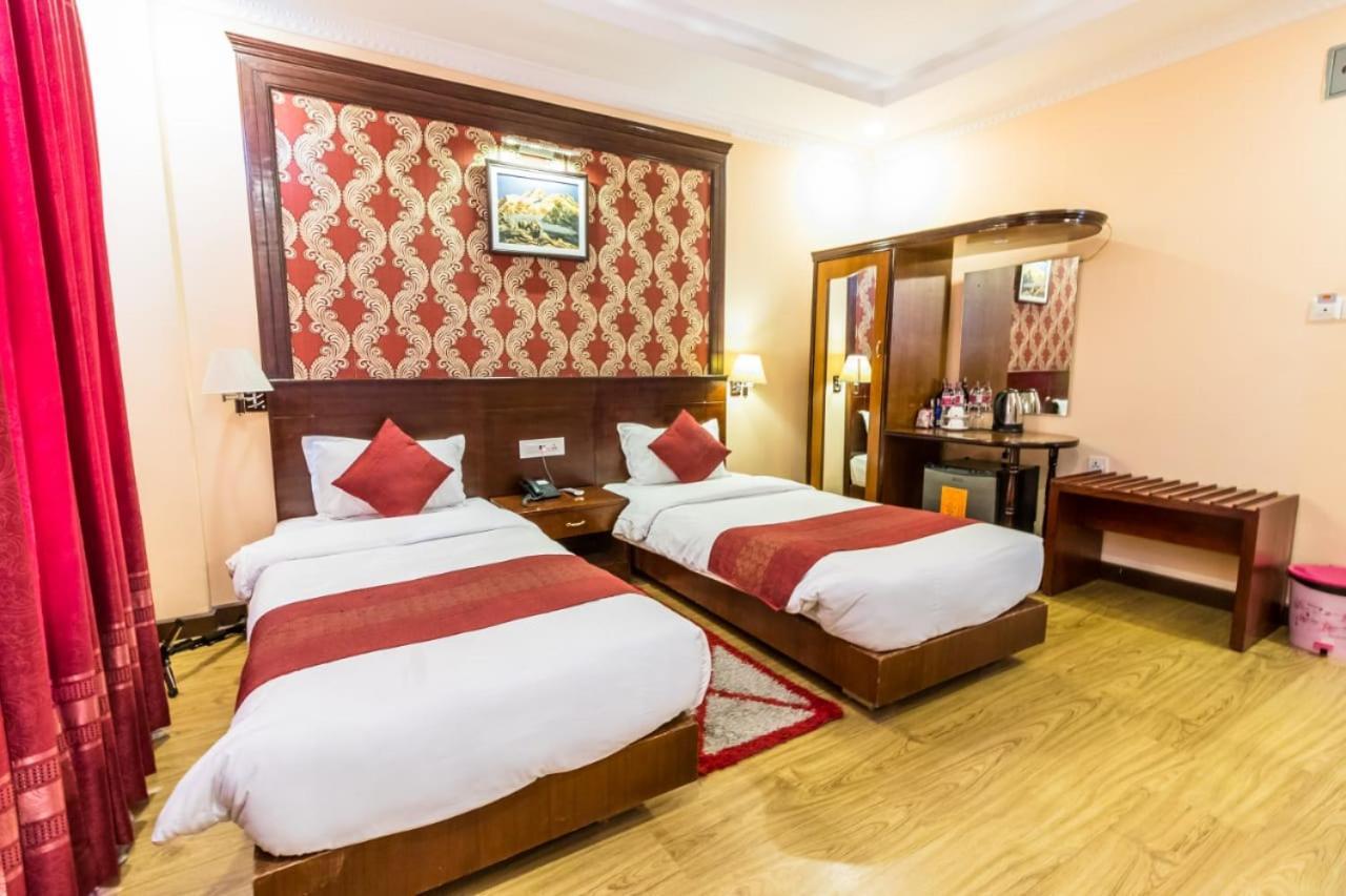 Hotel Pokhara Goodwill Buitenkant foto