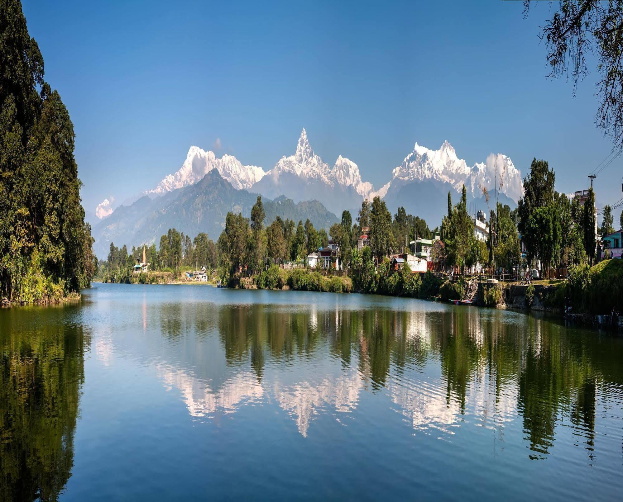 Hotel Pokhara Goodwill Buitenkant foto