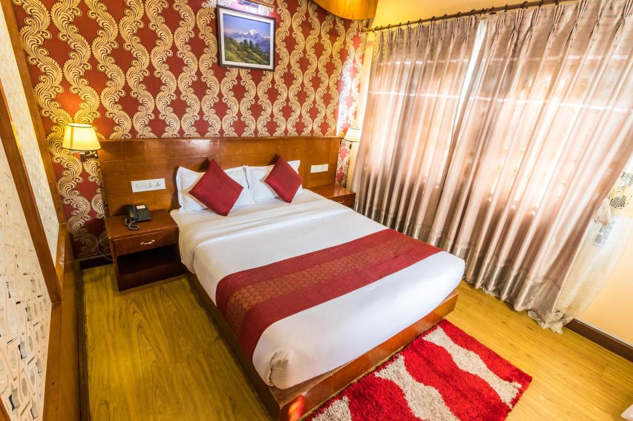 Hotel Pokhara Goodwill Buitenkant foto